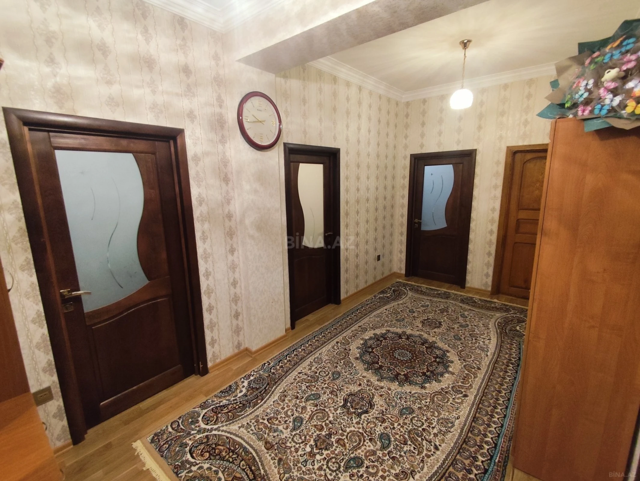 Satılır 2 otaqlı mənzil 95 m²