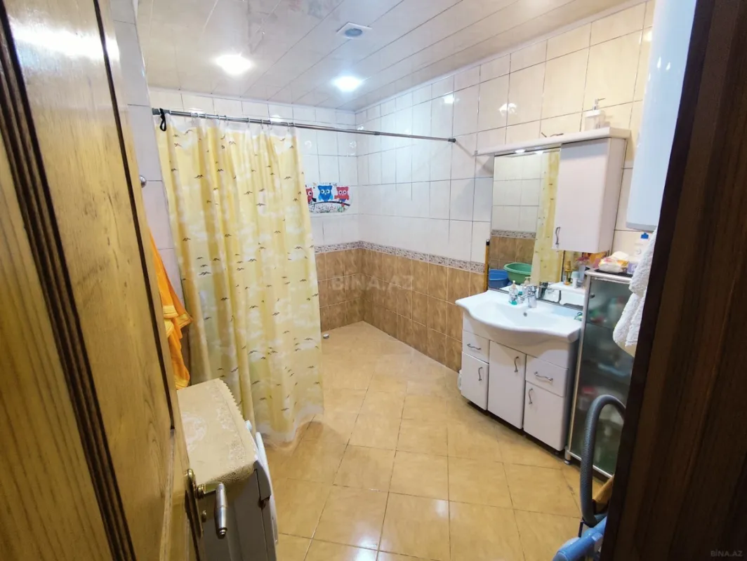 Satılır 2 otaqlı mənzil 95 m²