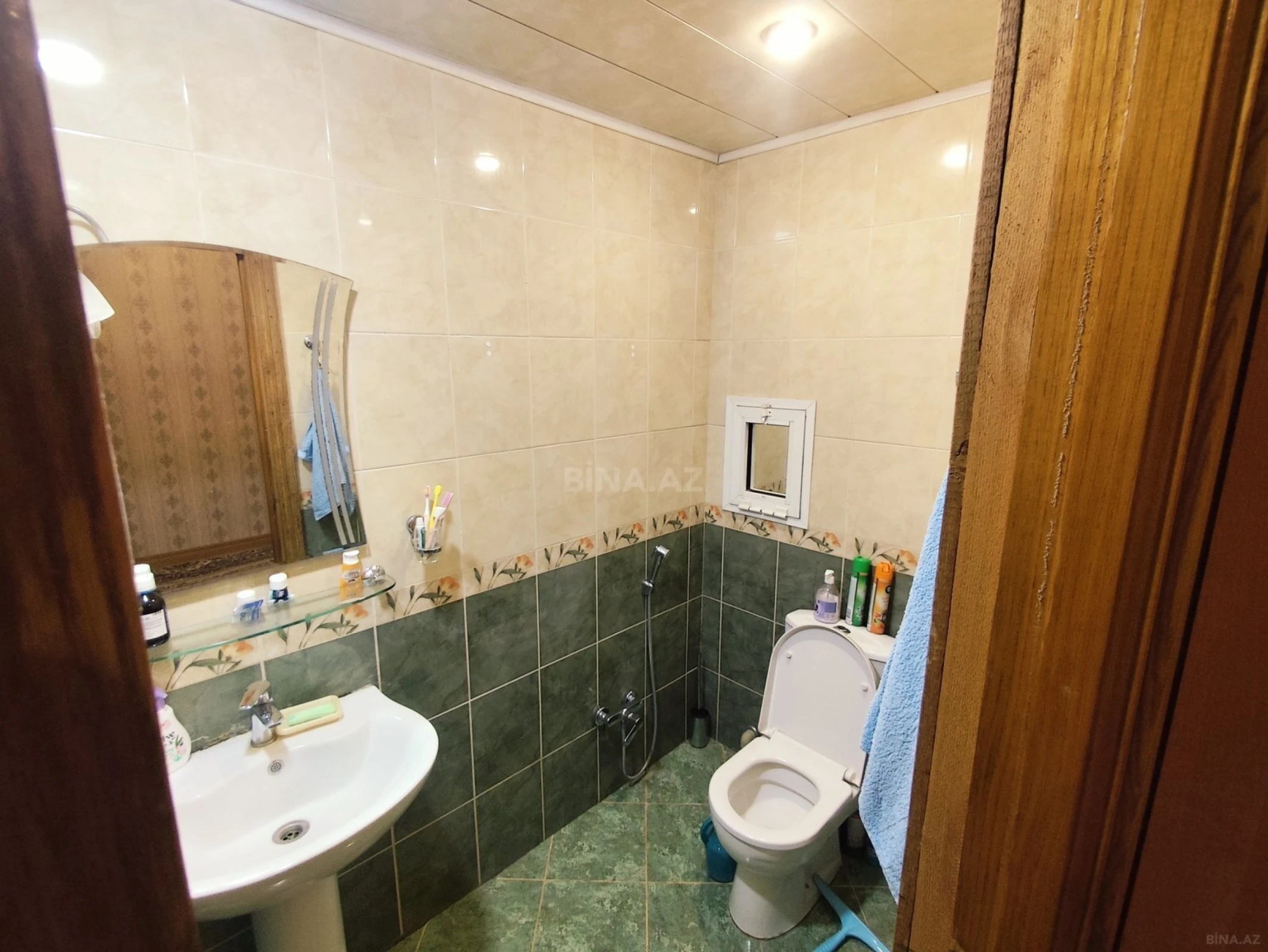 Satılır 2 otaqlı mənzil 95 m²