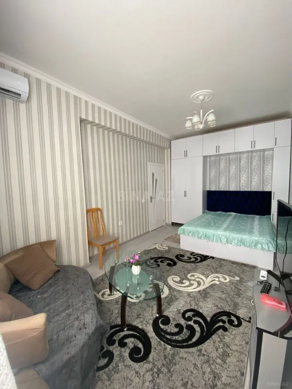 Satılır 1 otaqlı mənzil 55 m²