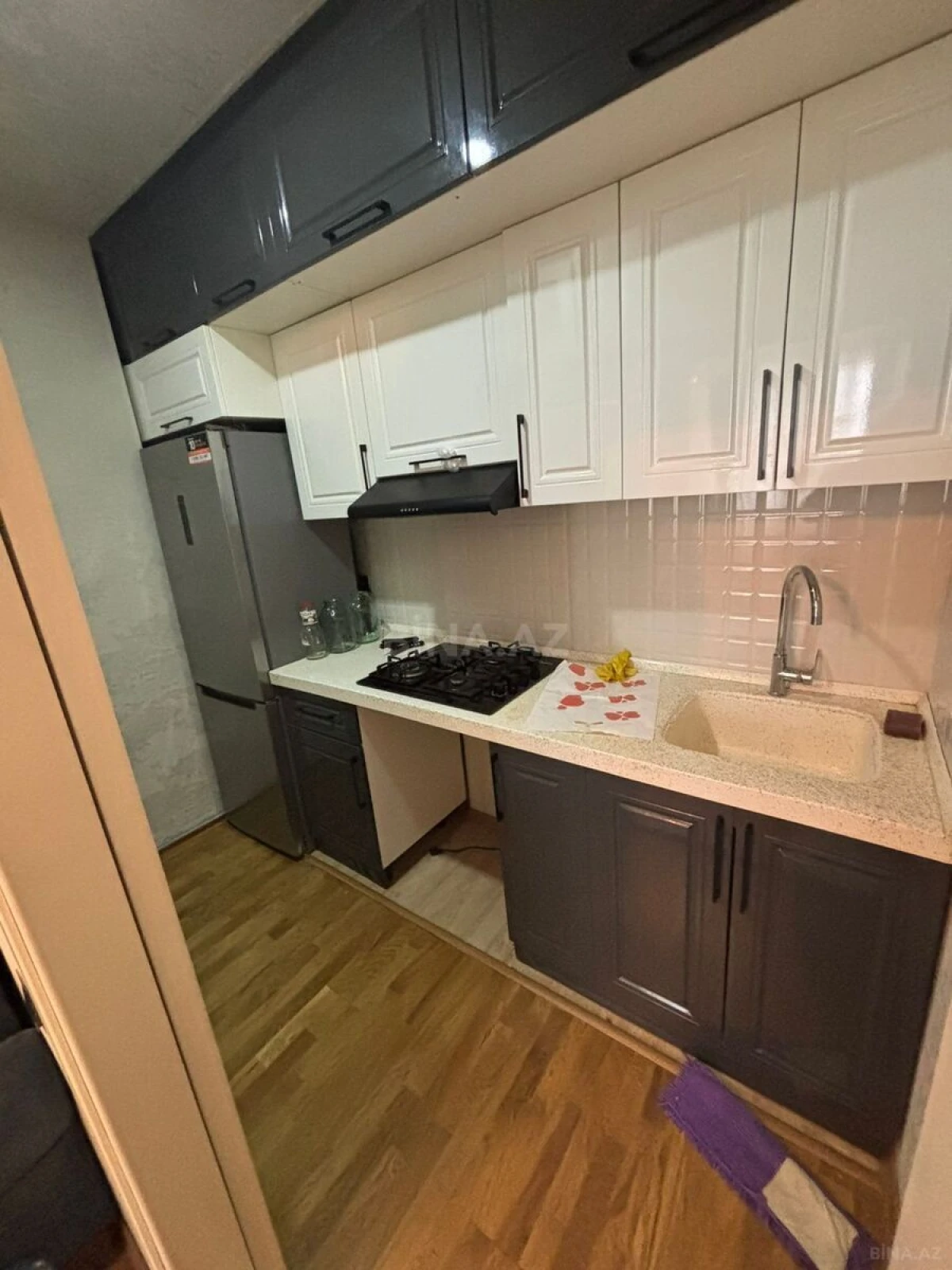 Kirayə verilir 2 otaqlı mənzil 52 m²