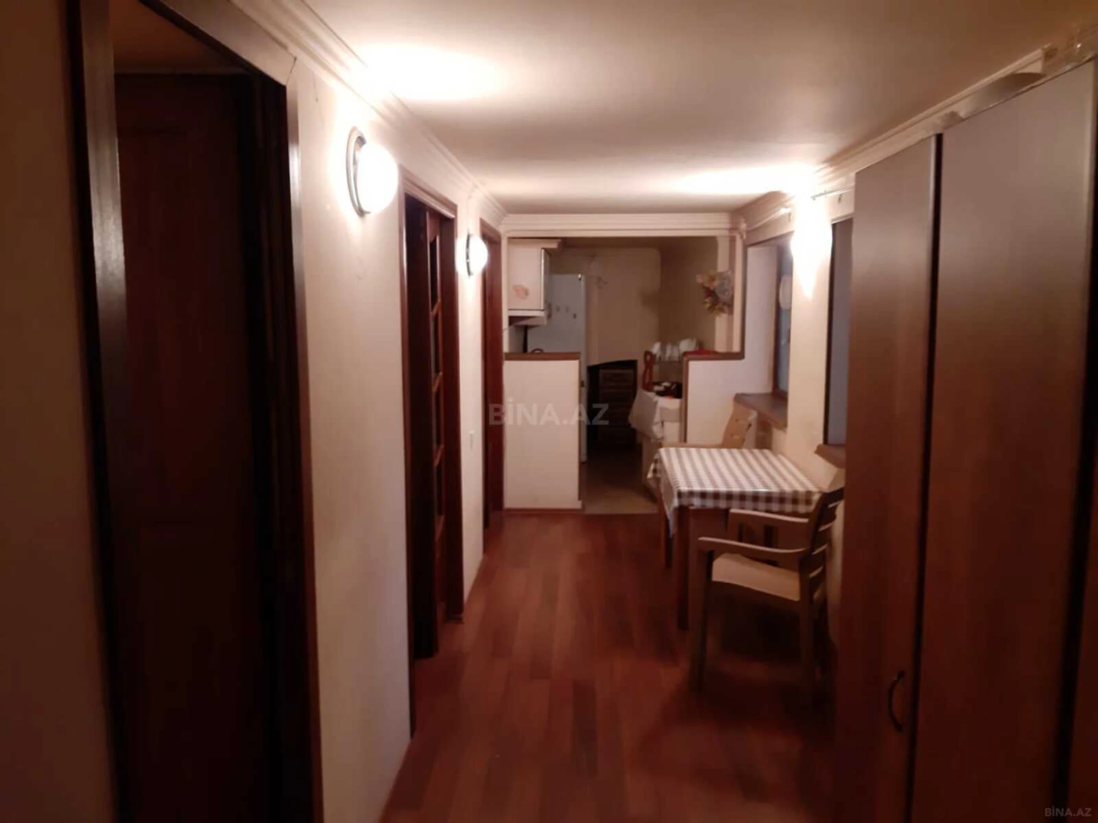 Kirayə verilir 2 otaqlı mənzil 55 m²