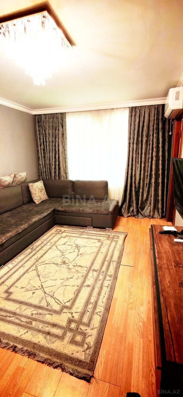 Satılır 2 otaqlı mənzil 42 m²