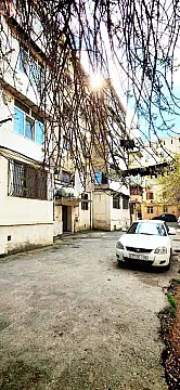 Satılır 2 otaqlı mənzil 42 m²