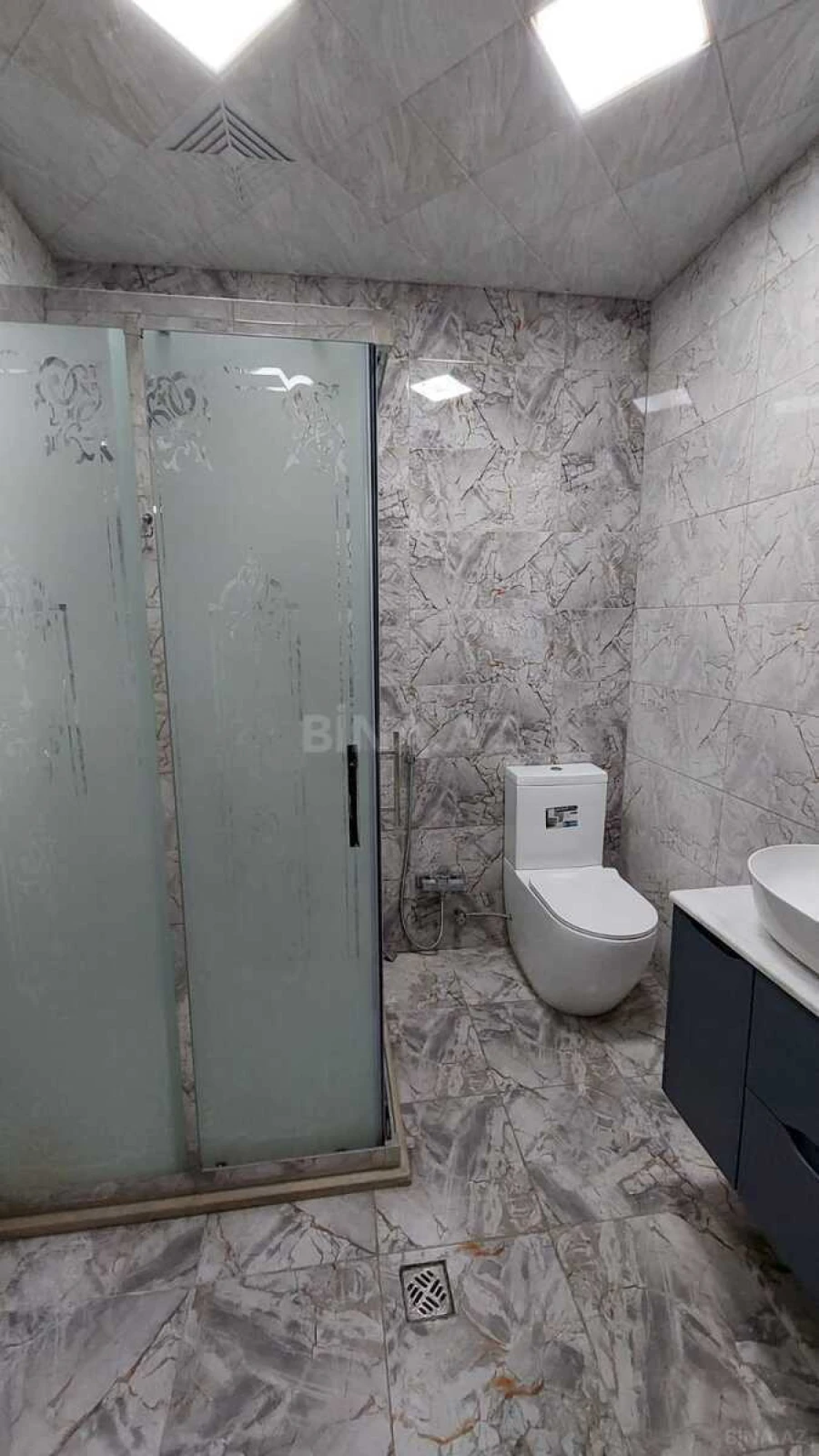 Kirayə verilir 3 otaqlı mənzil 75 m²