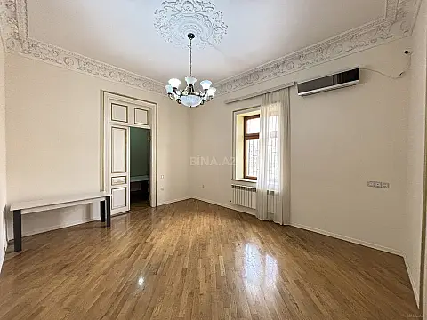 Kirayə verilir obyekt 37 m²
