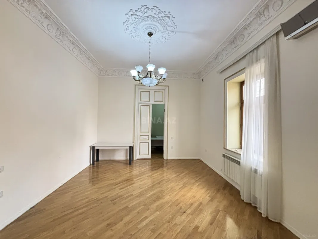 Kirayə verilir obyekt 37 m²