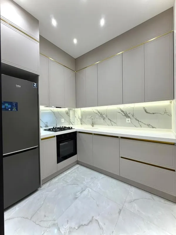 Satılır 2 otaqlı mənzil 85 m²