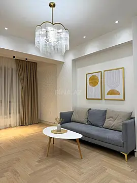 Satılır 2 otaqlı mənzil 85 m²