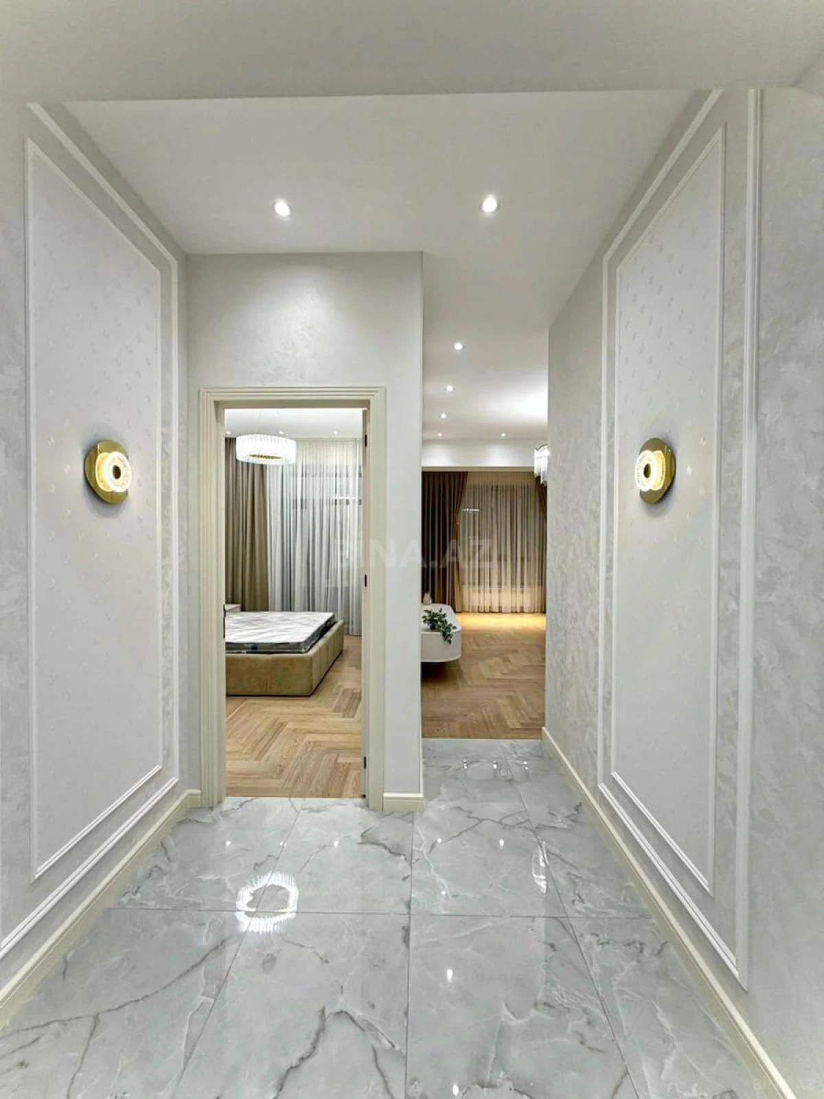 Satılır 2 otaqlı mənzil 85 m²