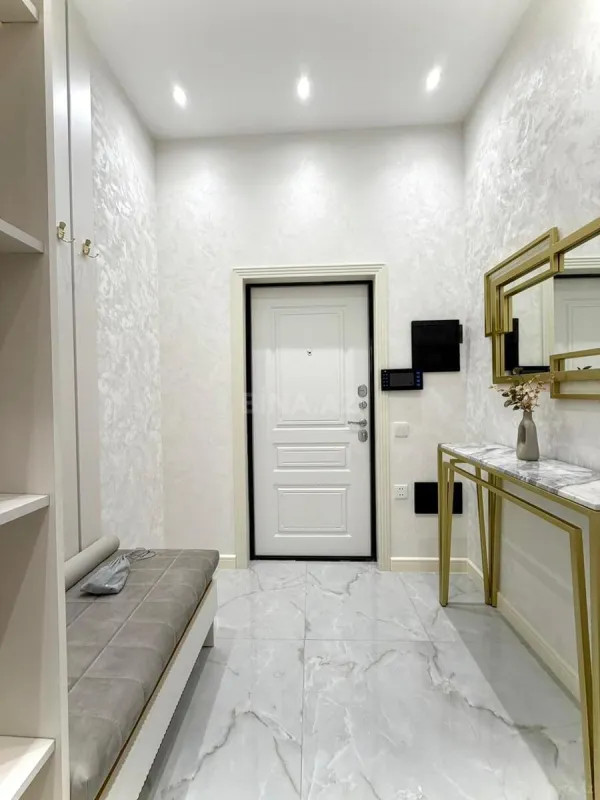 Satılır 2 otaqlı mənzil 85 m²