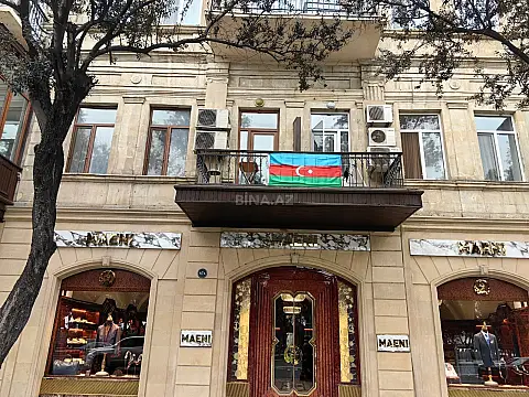 Satılır 3 otaqlı mənzil 126 m² — Bakı, Sahil qəs. 3 otaq 126.00 m²