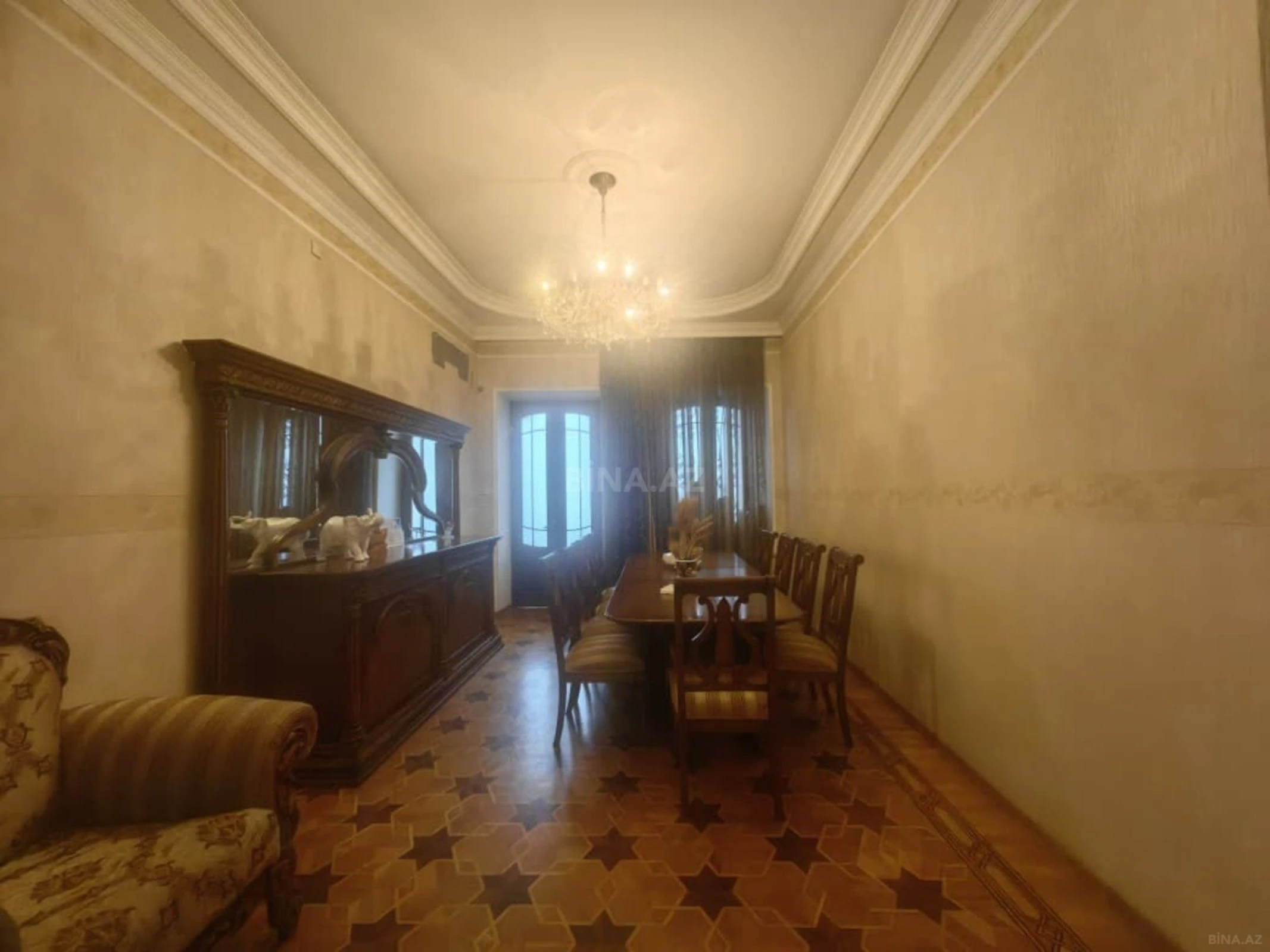 Satılır 3 otaqlı mənzil 126 m²