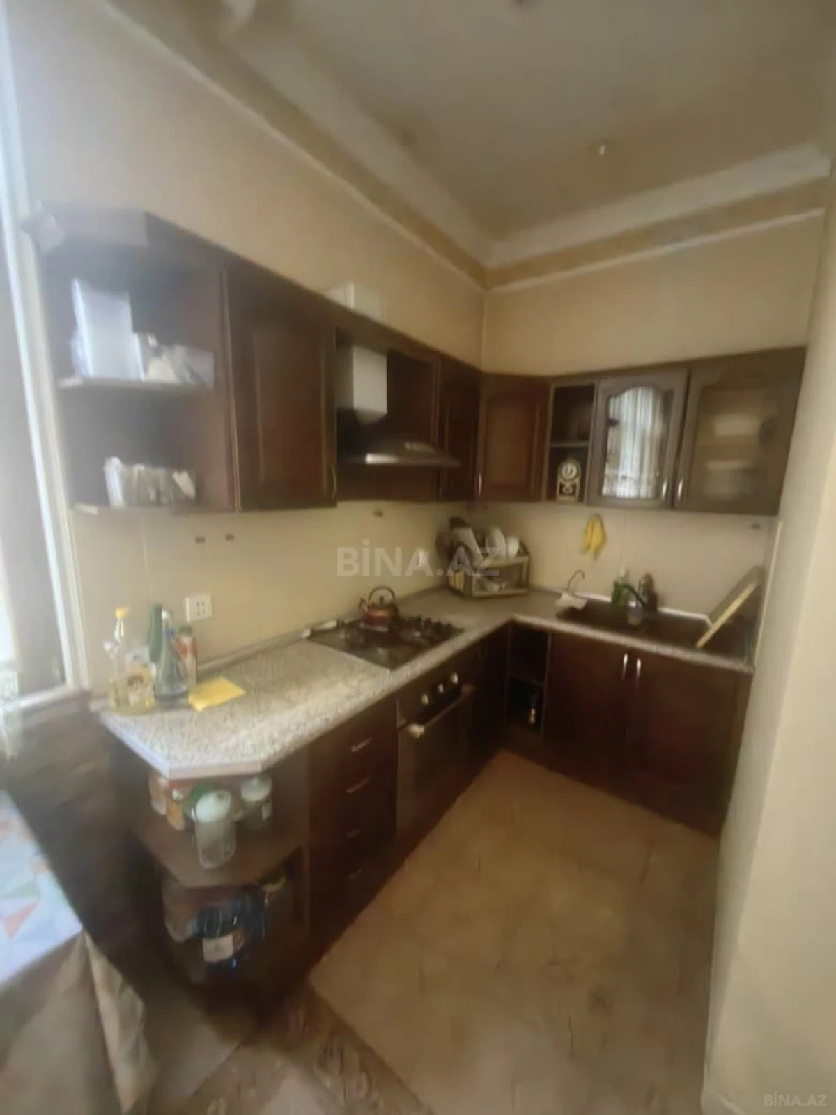 Satılır 3 otaqlı mənzil 126 m²