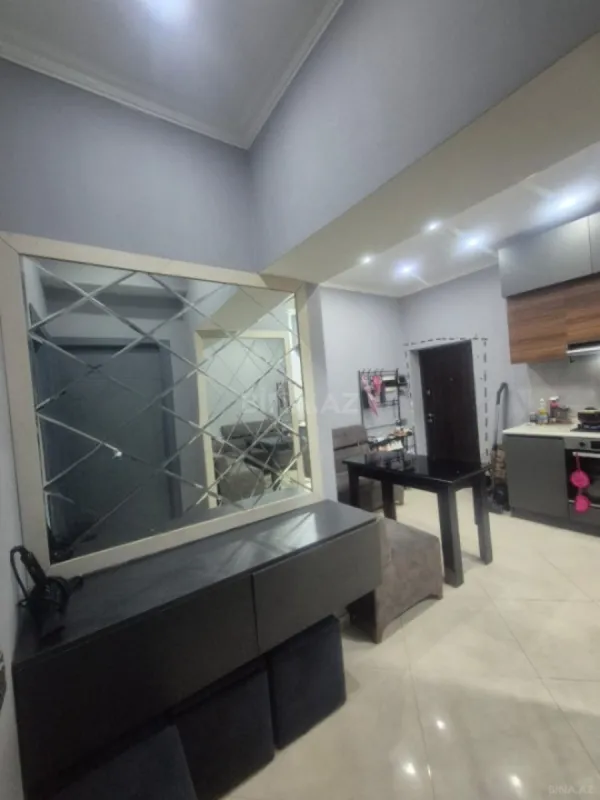 Satılır 2 otaqlı mənzil 70 m²