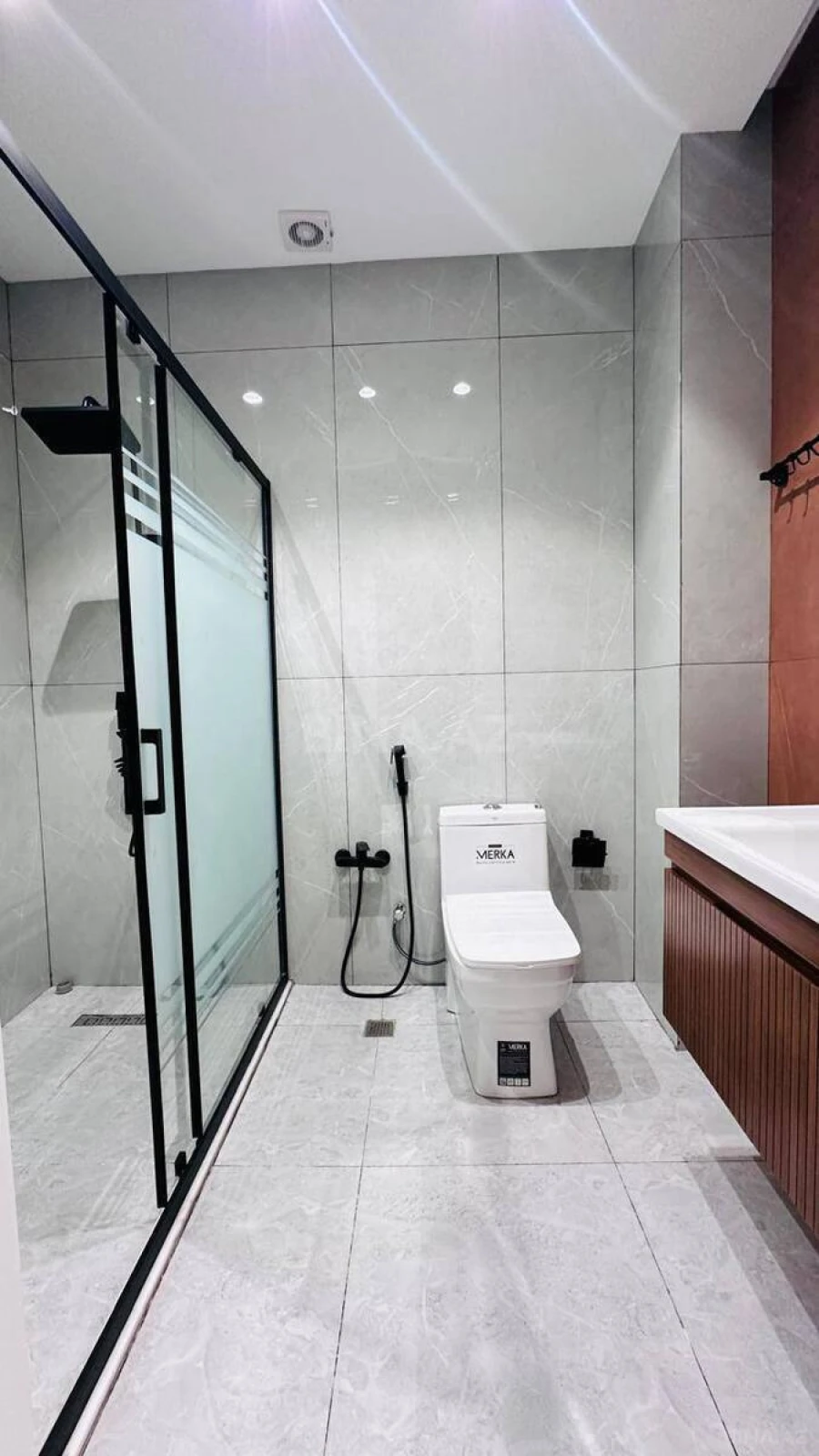 Kirayə verilir 3 otaqlı mənzil 85 m²