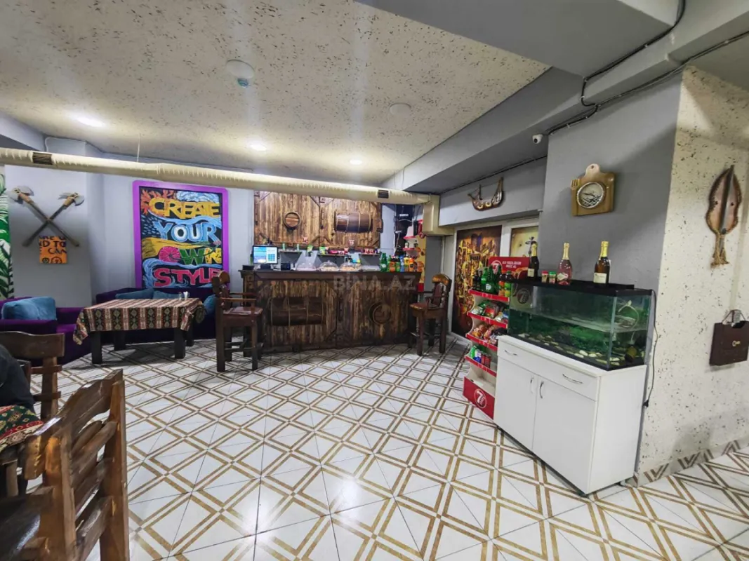 Satılır obyekt 250 m²