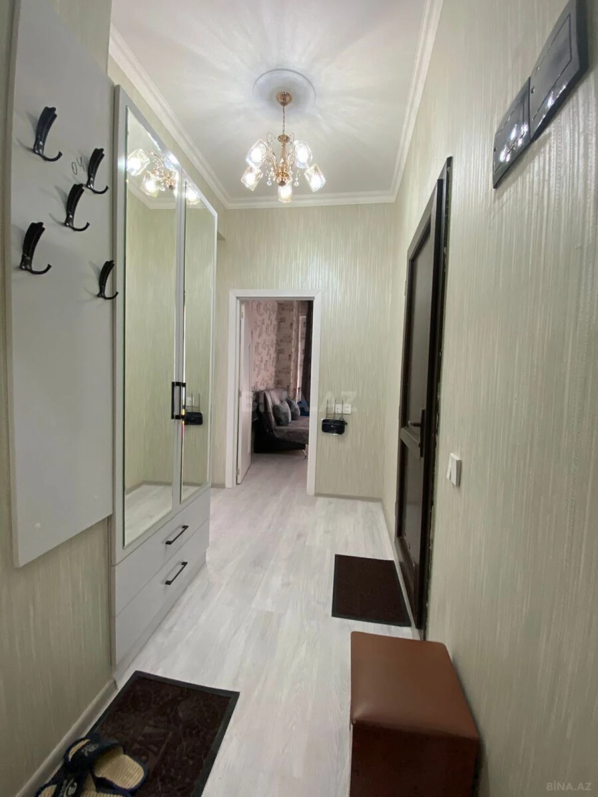 Satılır 2 otaqlı mənzil 52 m²