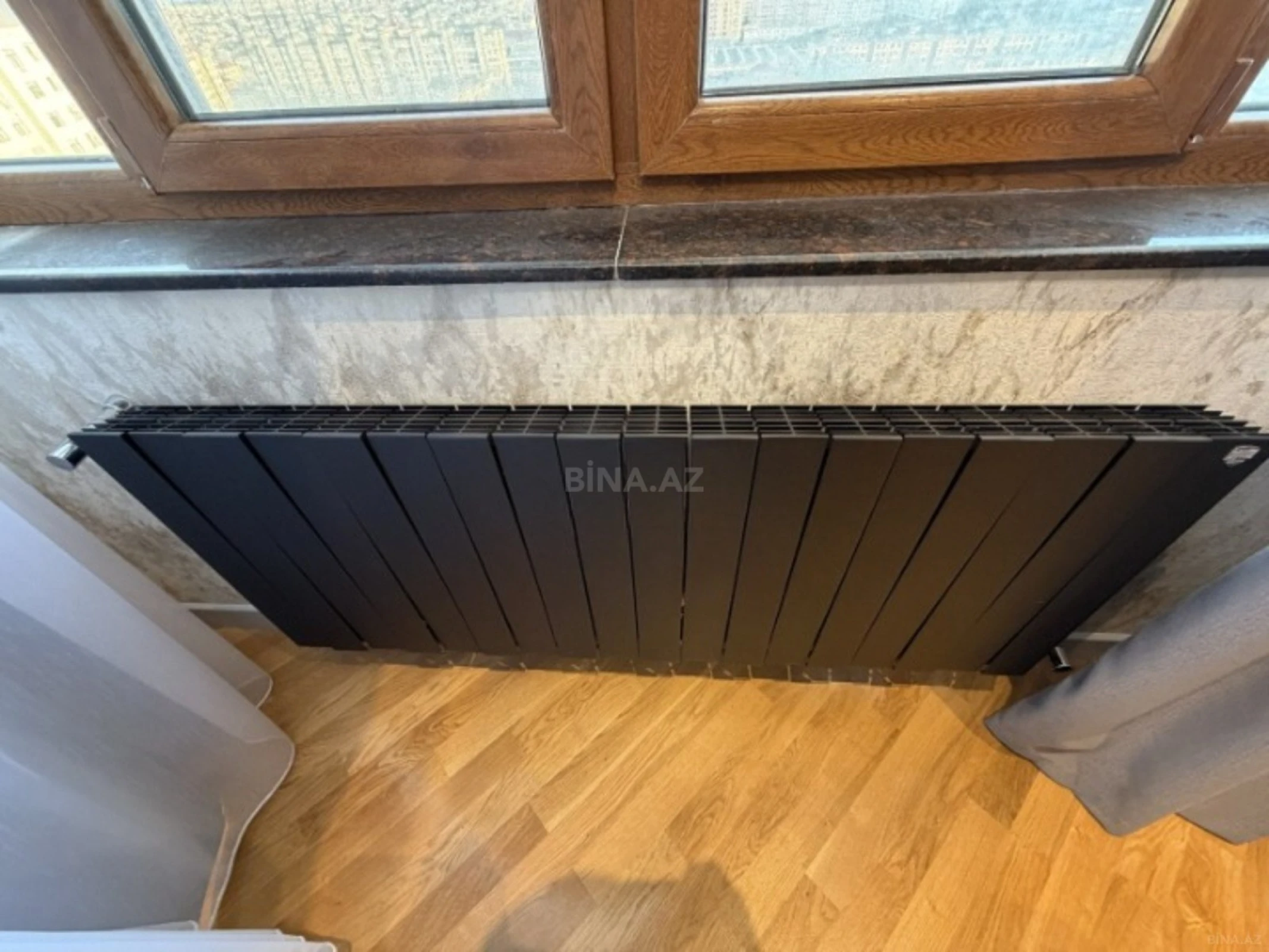 Satılır 3 otaqlı mənzil 105 m²