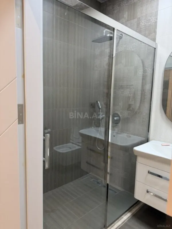 Satılır 3 otaqlı mənzil 105 m²