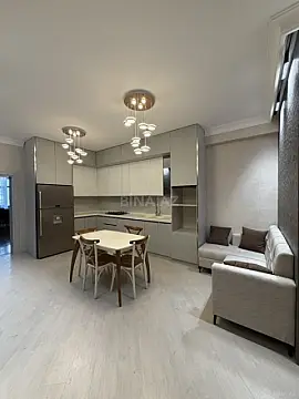 Satılır 3 otaqlı mənzil 105 m²