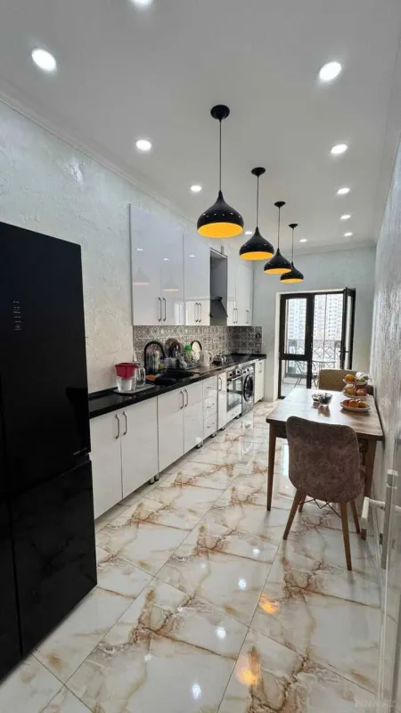 Satılır 3 otaqlı mənzil 85 m²