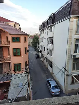 Satılır 3 otaqlı mənzil 107 m²