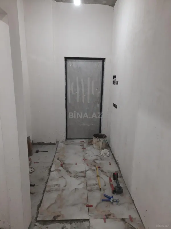 Satılır 3 otaqlı mənzil 107 m²