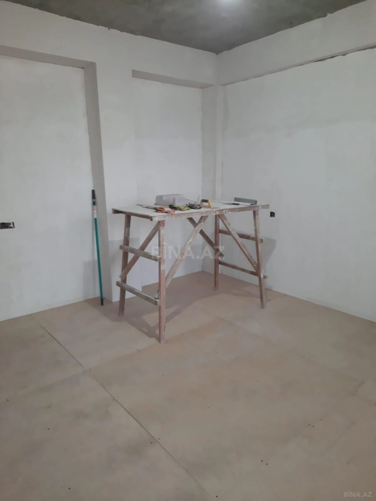 Satılır 3 otaqlı mənzil 107 m²