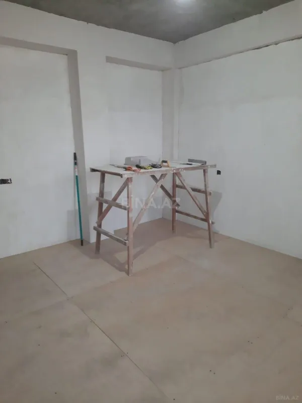 Satılır 3 otaqlı mənzil 107 m²