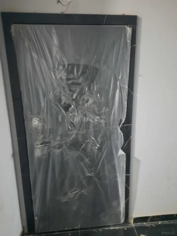 Satılır 3 otaqlı mənzil 107 m²