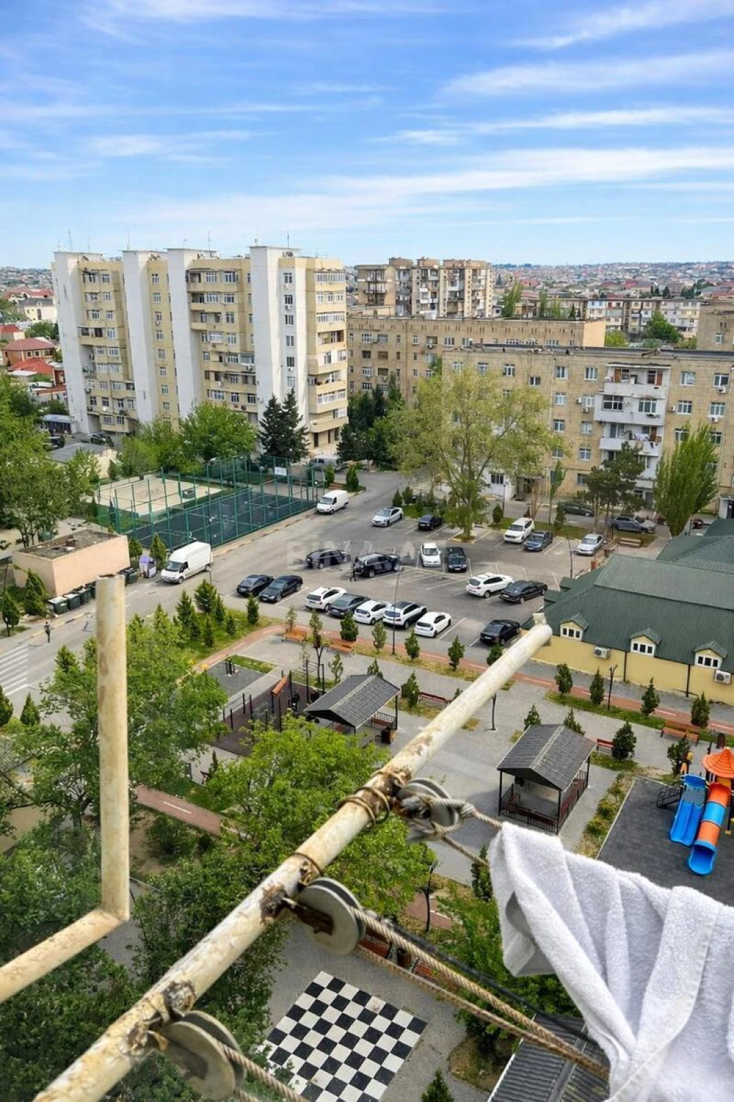 Satılır 3 otaqlı mənzil 85 m²