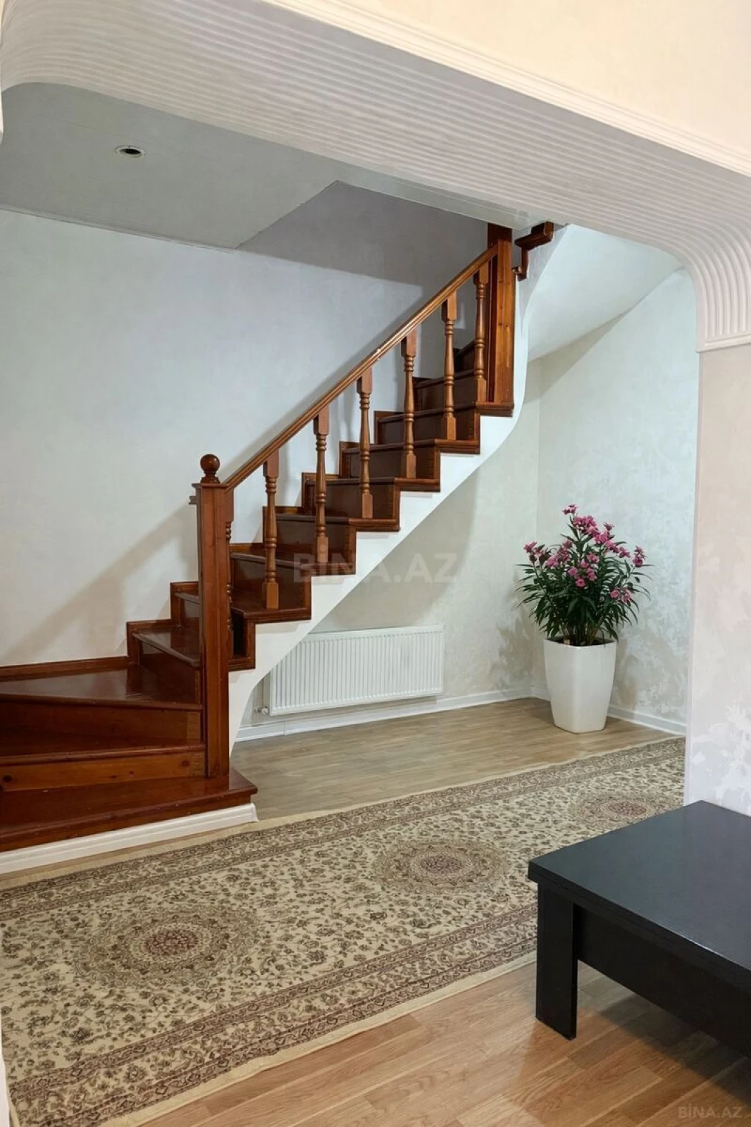 Satılır 5 otaqlı həyət evi 191 m²