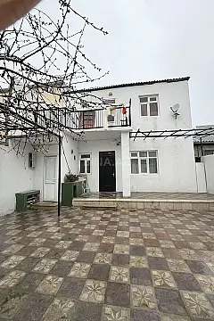 Satılır 5 otaqlı həyət evi 191 m²