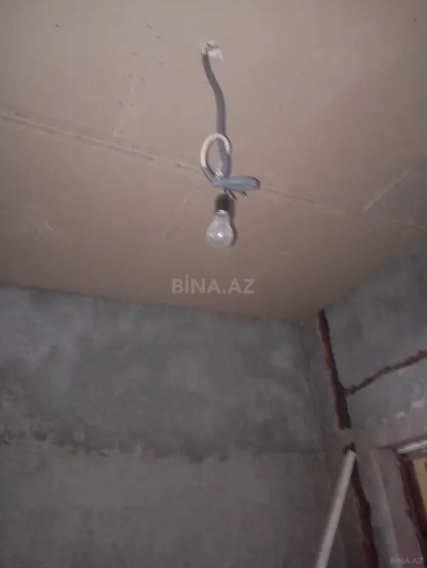 Satılır 3 otaqlı mənzil 105 m²