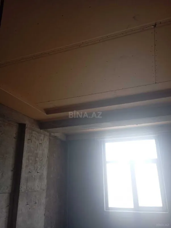 Satılır 3 otaqlı mənzil 105 m²