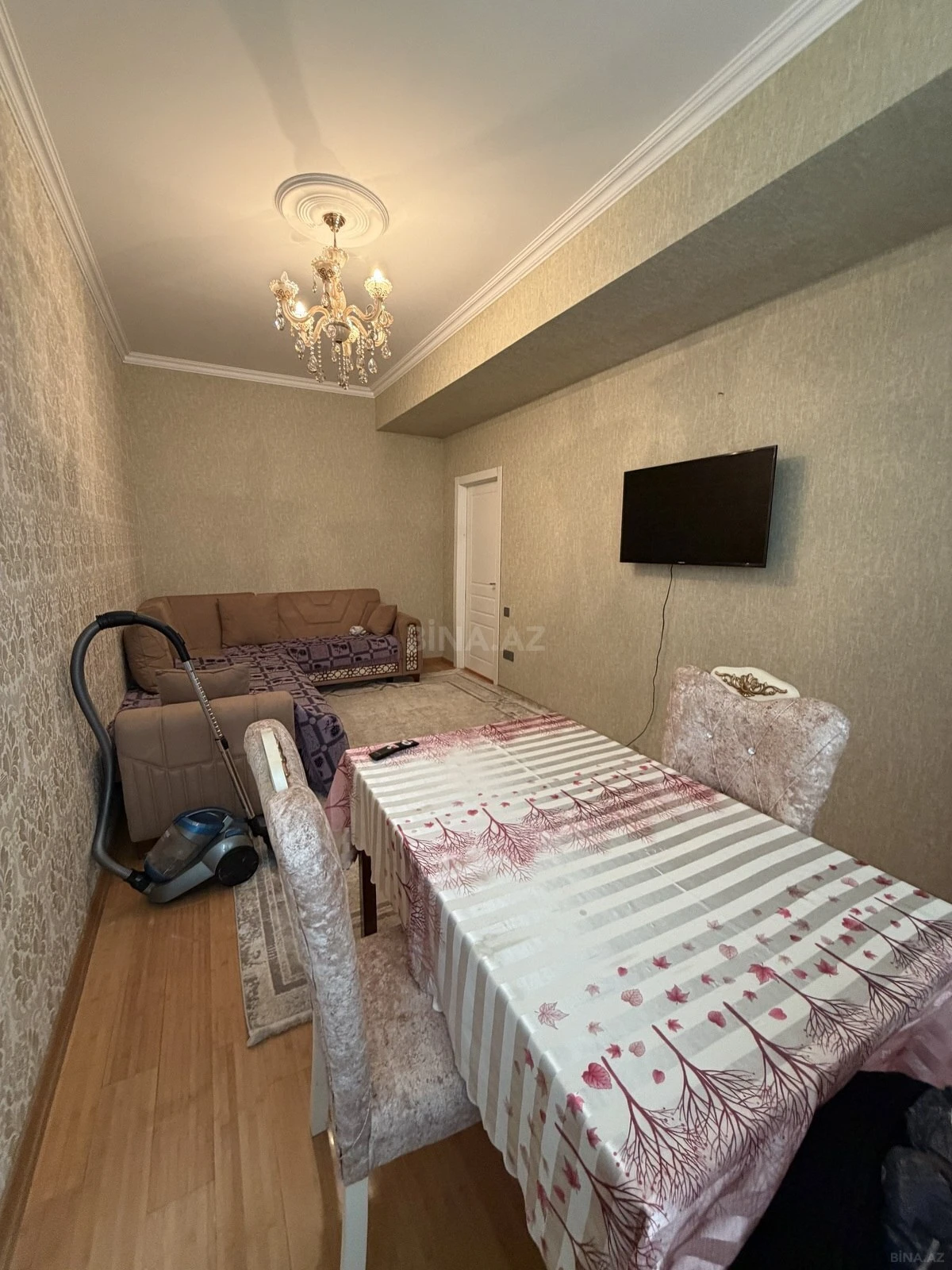 Satılır 2 otaqlı mənzil 65 m²