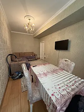Satılır 2 otaqlı mənzil 65 m²