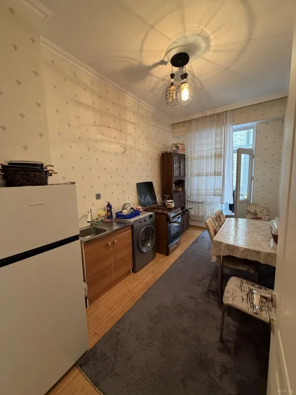 Satılır 2 otaqlı mənzil 65 m²