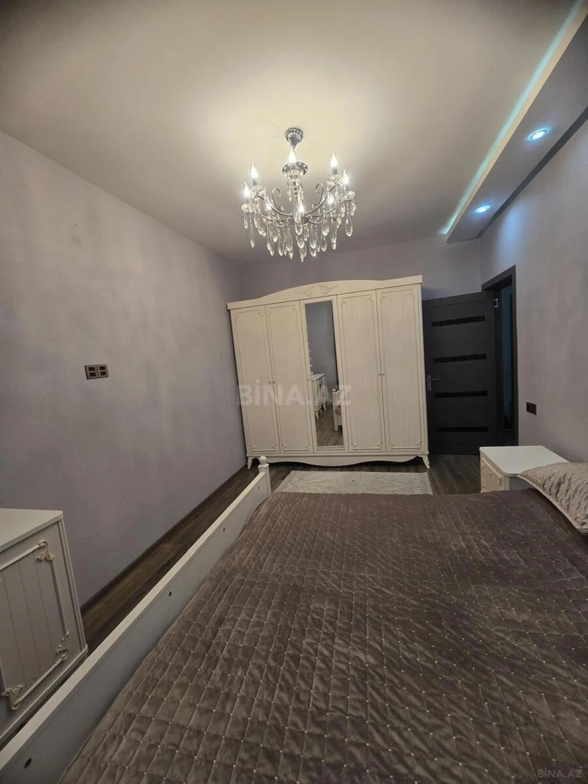 Kirayə verilir 3 otaqlı mənzil 70 m²