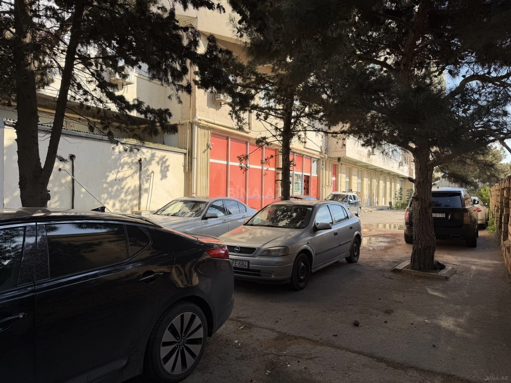 Kirayə verilir obyekt 600 m²