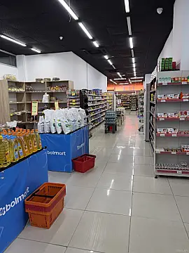 Kirayə verilir obyekt 600 m²