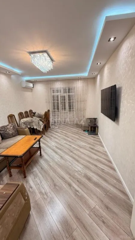 Satılır 3 otaqlı mənzil 85 m²