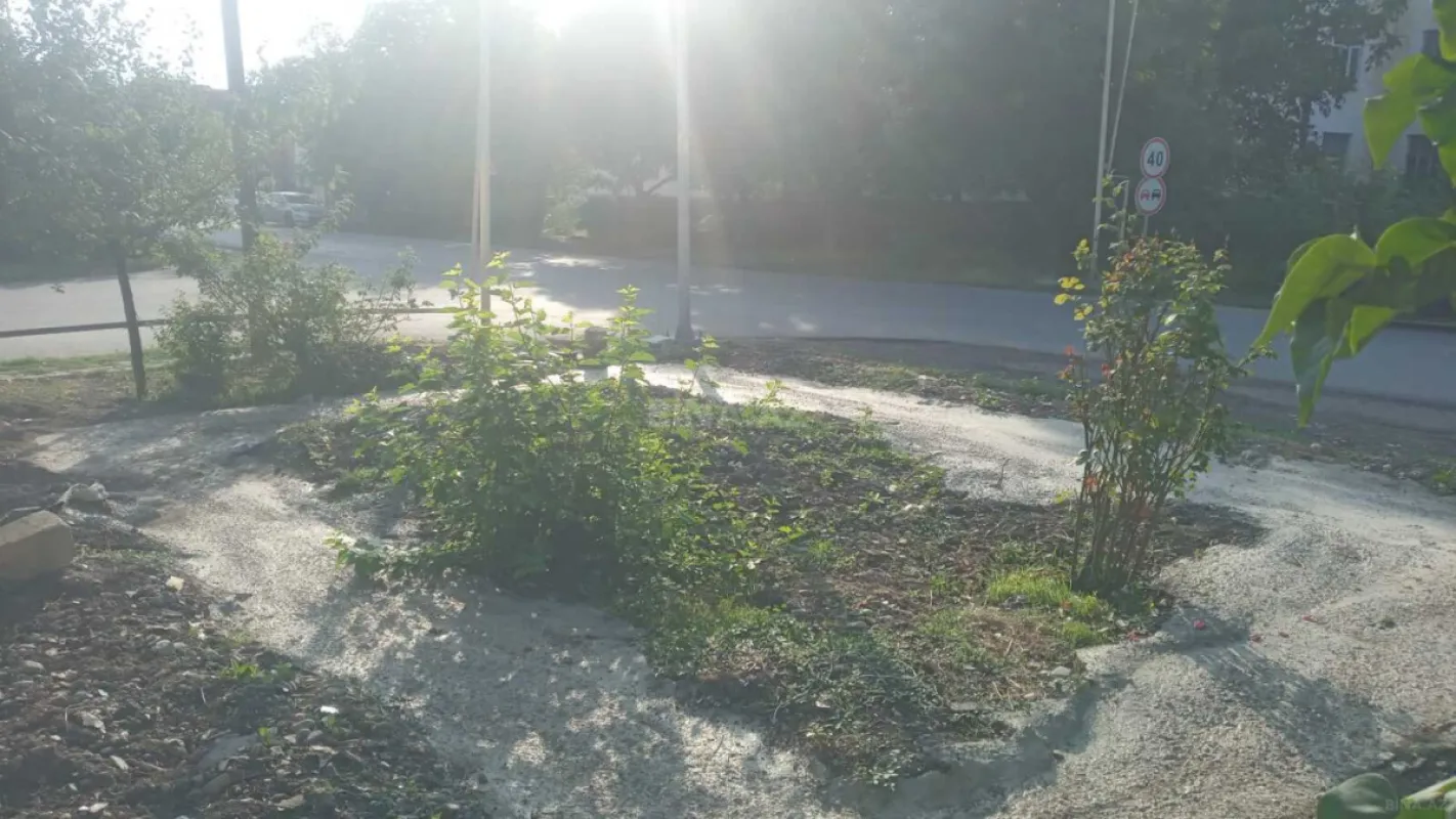 Satılır torpaq sahəsi 0.4 m²