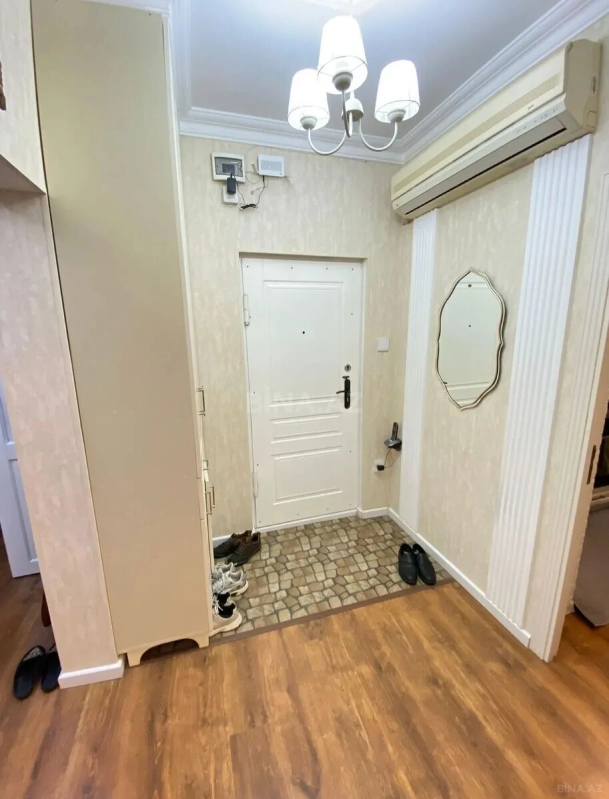 Satılır 3 otaqlı mənzil 70 m²