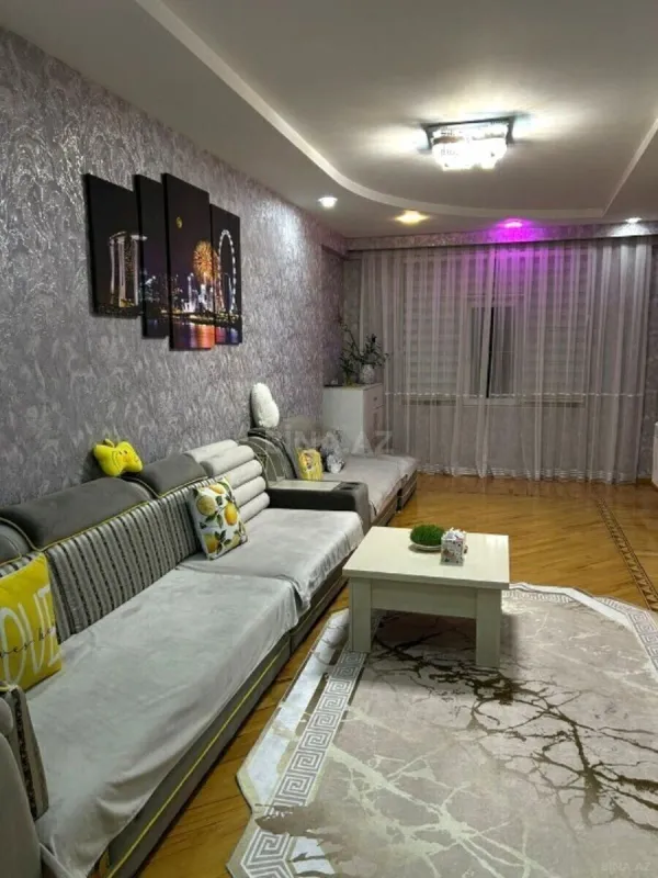 Satılır 2 otaqlı mənzil 65 m²