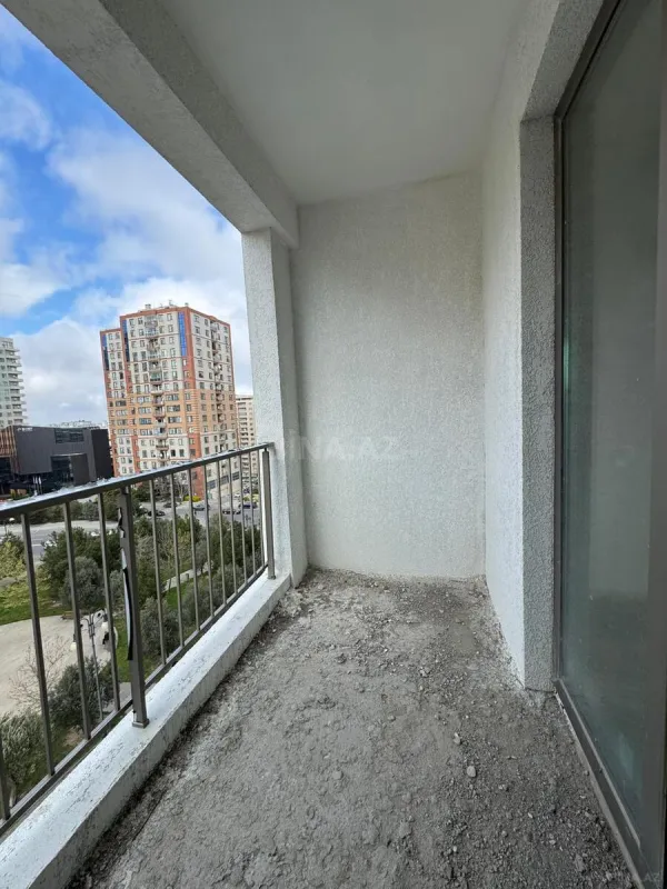 Satılır 3 otaqlı mənzil 160 m²