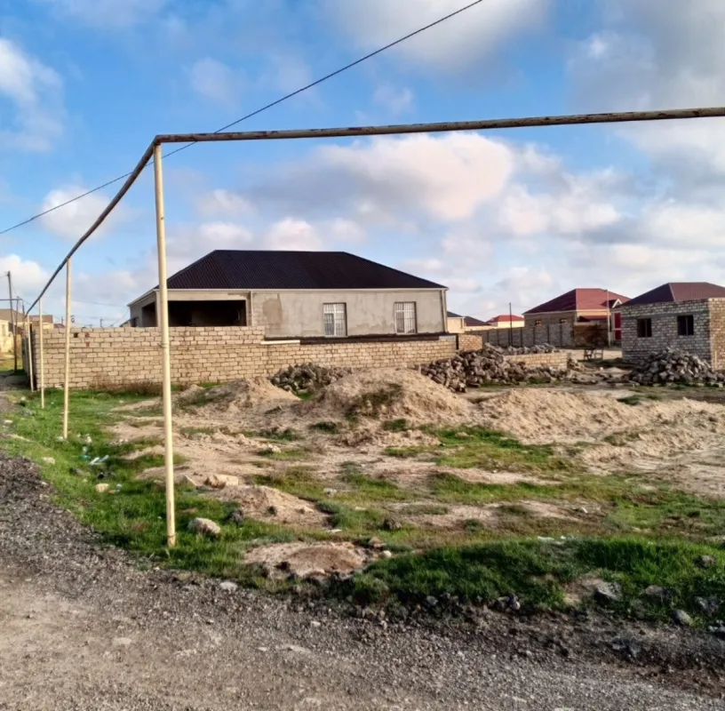 Satılır torpaq sahəsi 12 m²