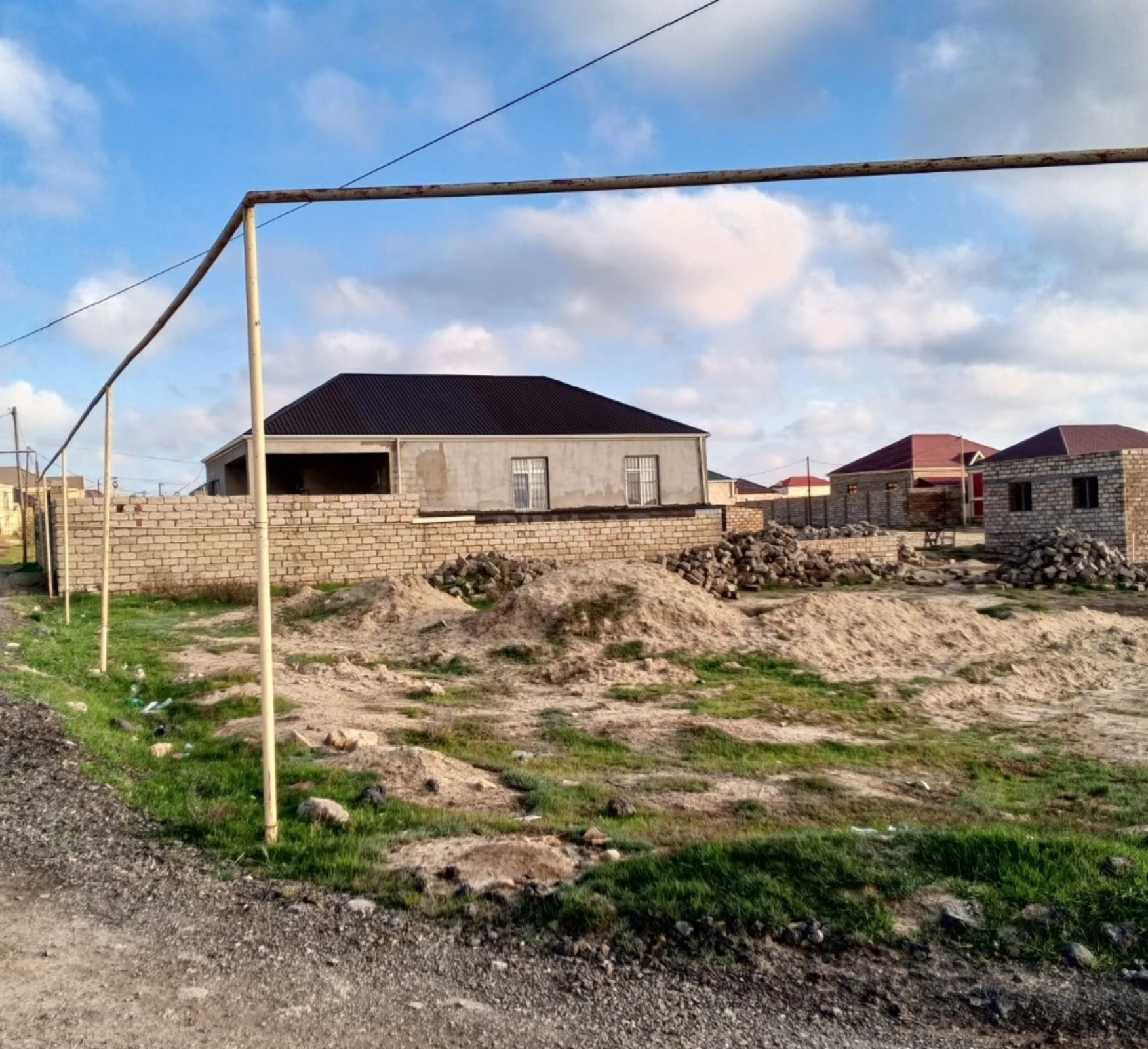 Satılır torpaq sahəsi 12 m²