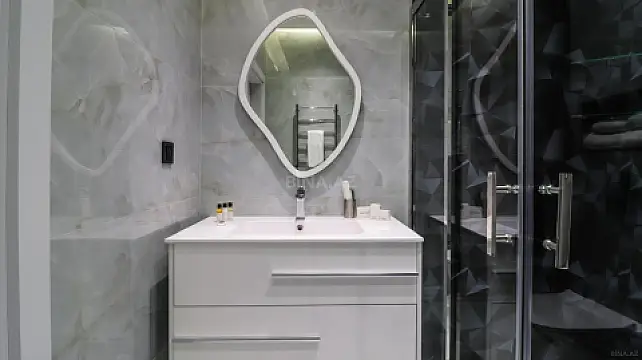 Kirayə verilir 2 otaqlı mənzil 66 m²